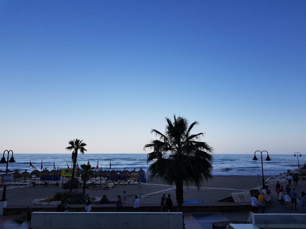 Lujoso Estudio Frontal Al Mar Torremolinos Exterior photo